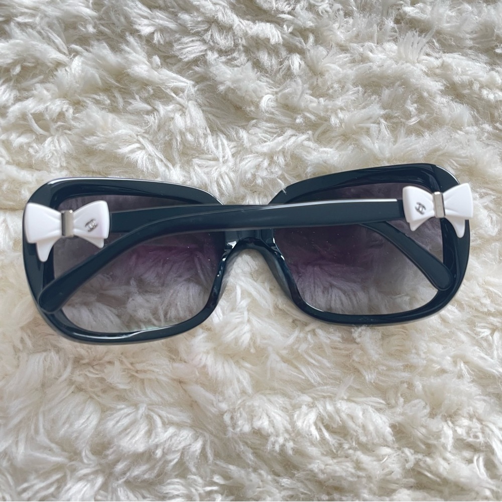 CHANEL ribbon sunglasses - Picture 3 of 12